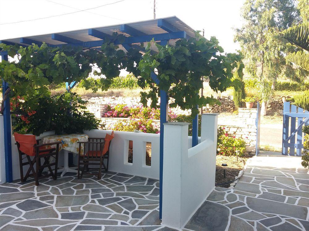 Oasis Piso Livadi Exterior foto